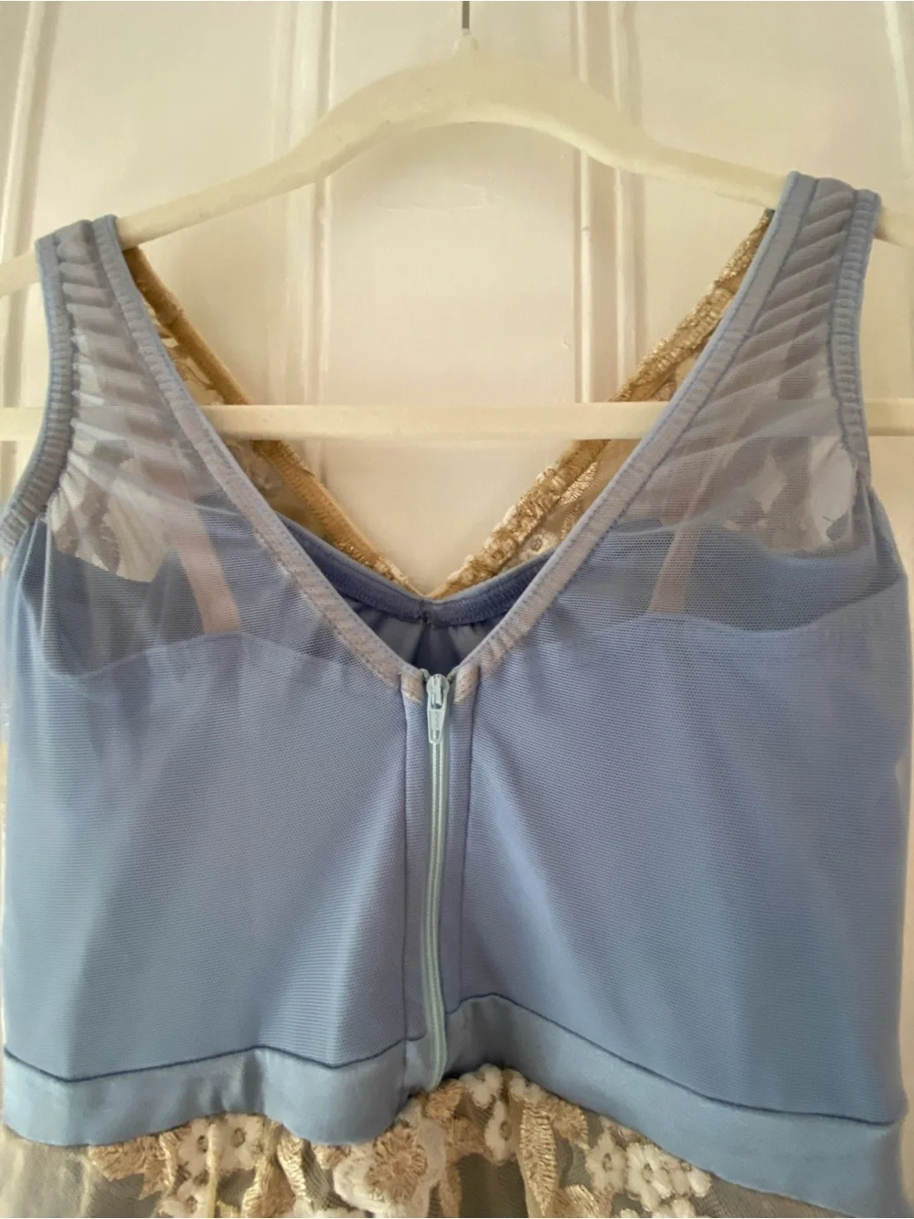 Kelle dance costume